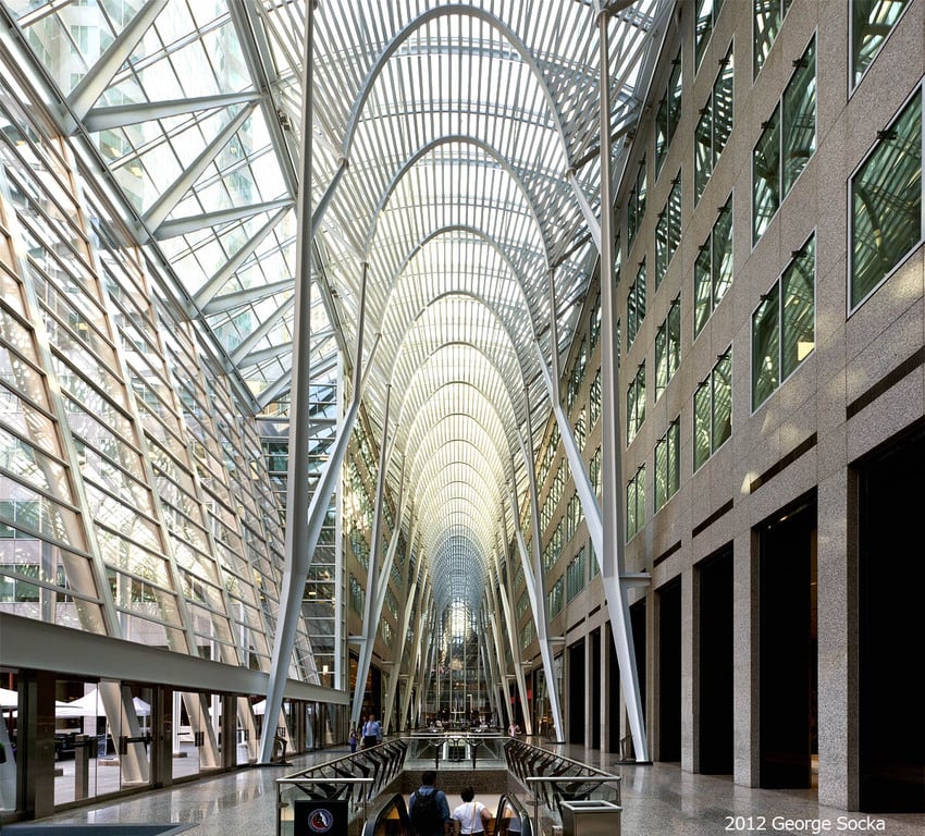 August 2012 Brookefield (aka BCE) Place Atrium Toronto at Bay and Front Street (7720224586)