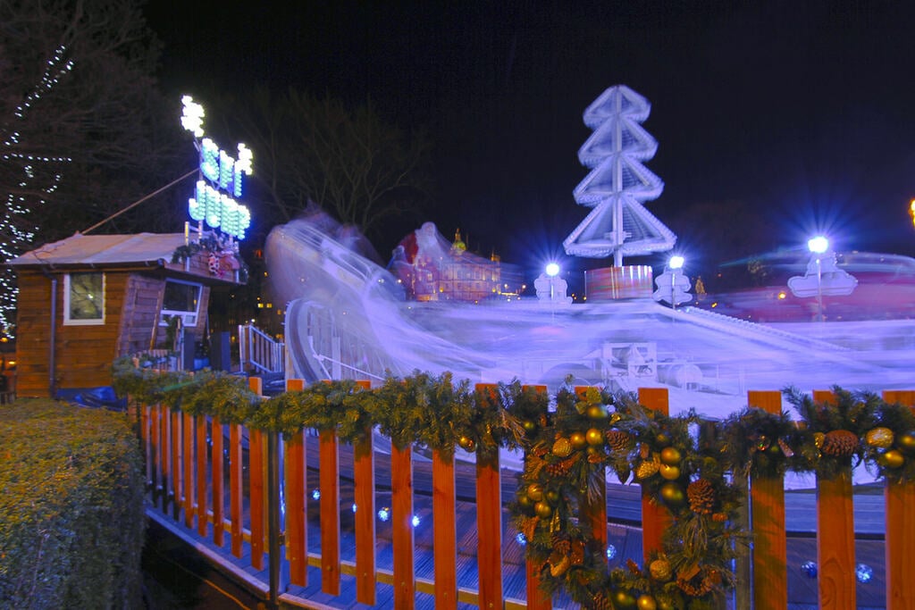 Edinburgh S Christmas Fair 2012