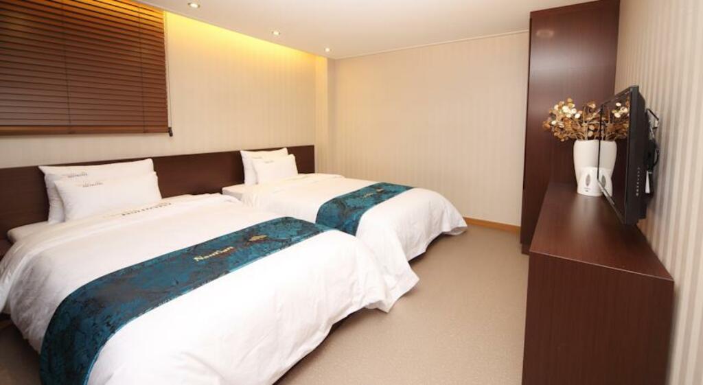 hotels in in seoul south korea | namsan hill hotel