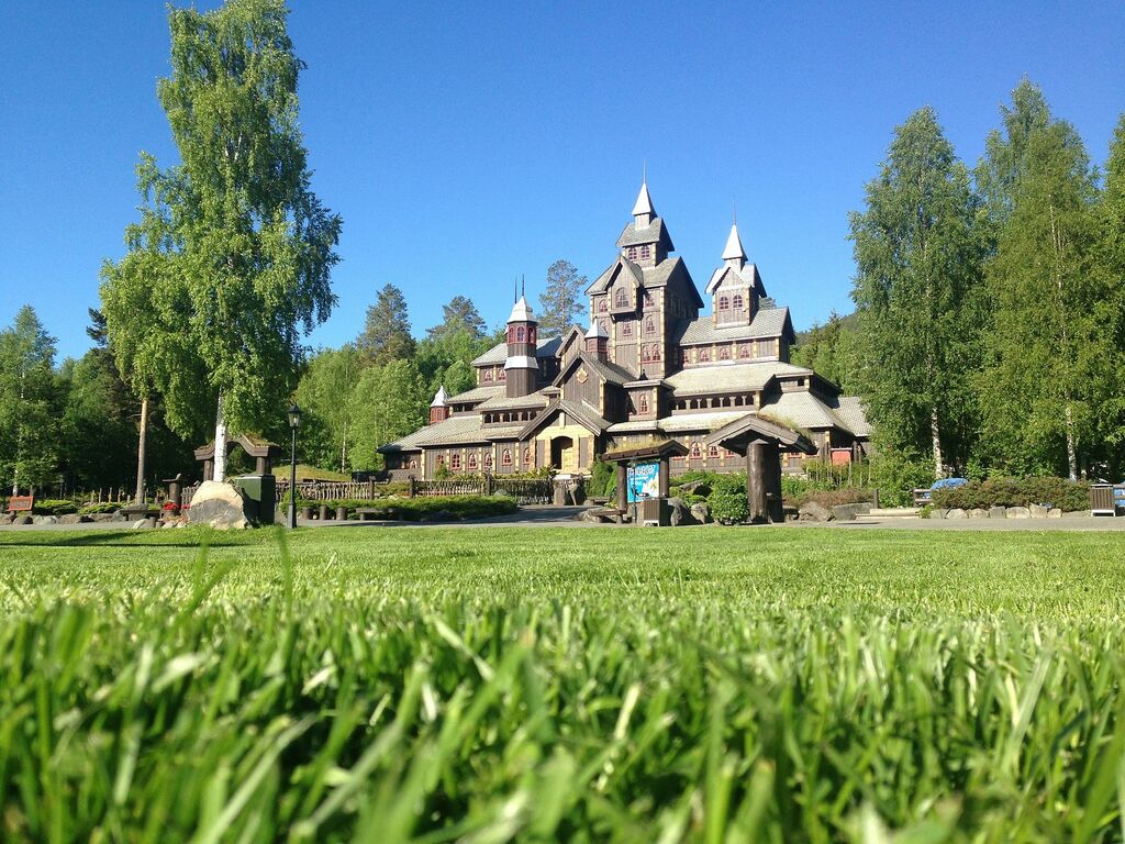 Eventyrslottet i Hunderfossen Familiepark