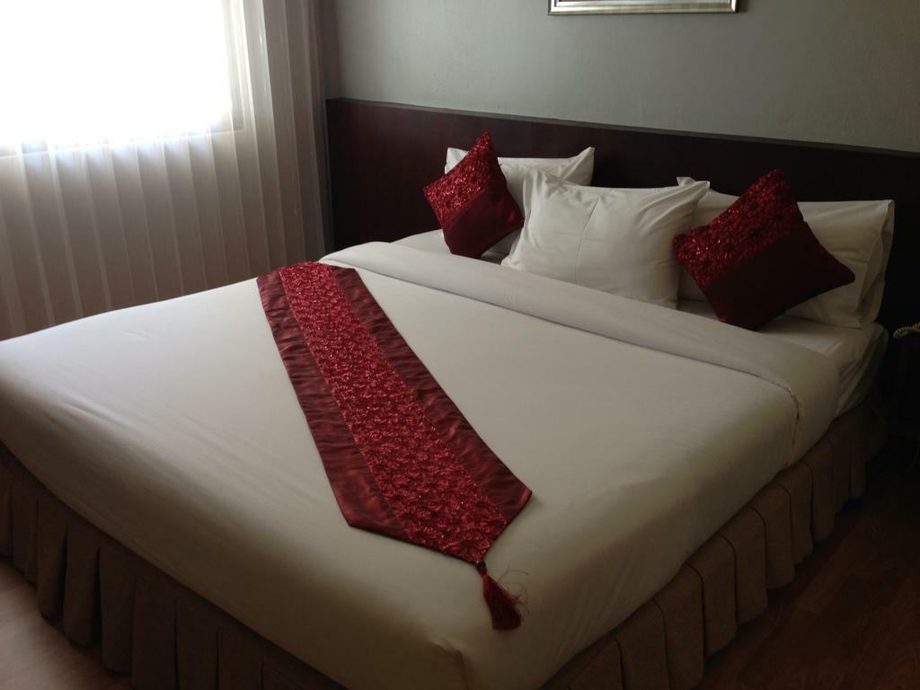 Kiss Garden Home Chic Hotel