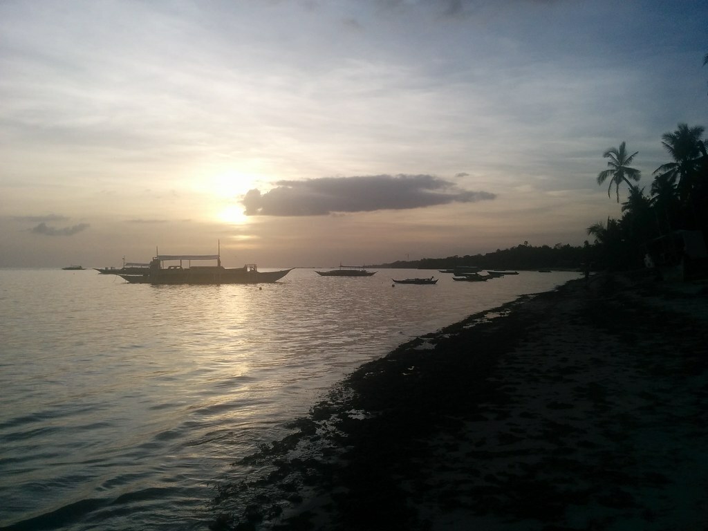 IMG_20171128_170412 - Boats near Alona Beach, Panglao Island