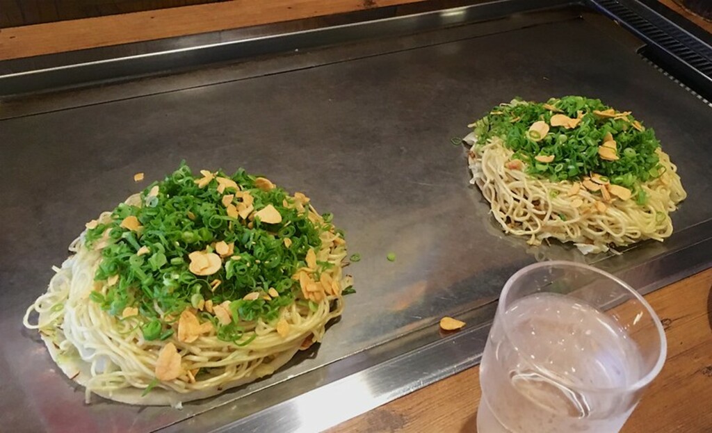 Vegan Hiroshima style okonomiyaki at Nagataya, Hiroshima
