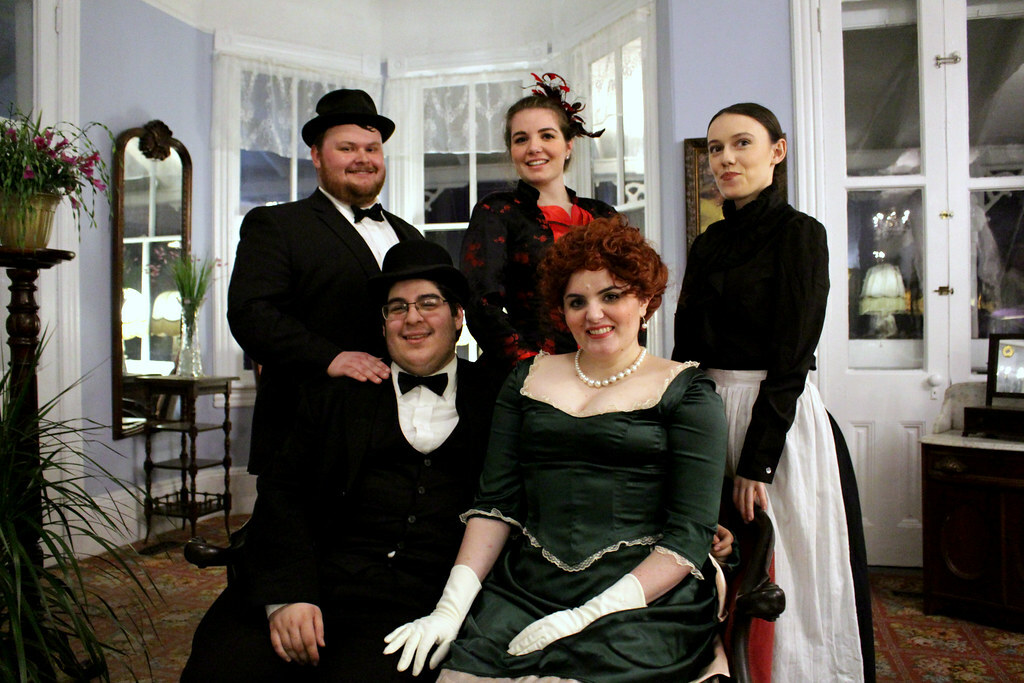 Murder Mystery Dinner: An Evening to Die For