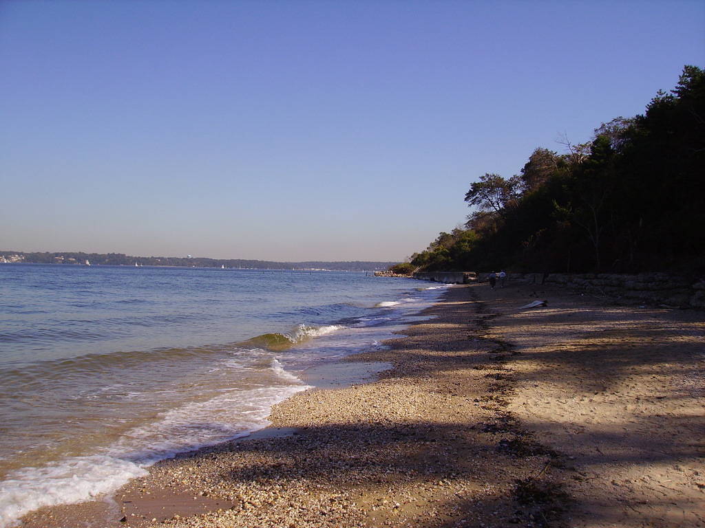 Beach at Sands Point Preserve