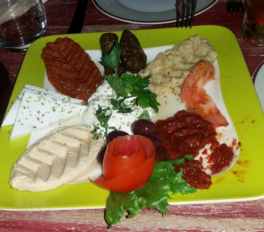 Turkish meze plate