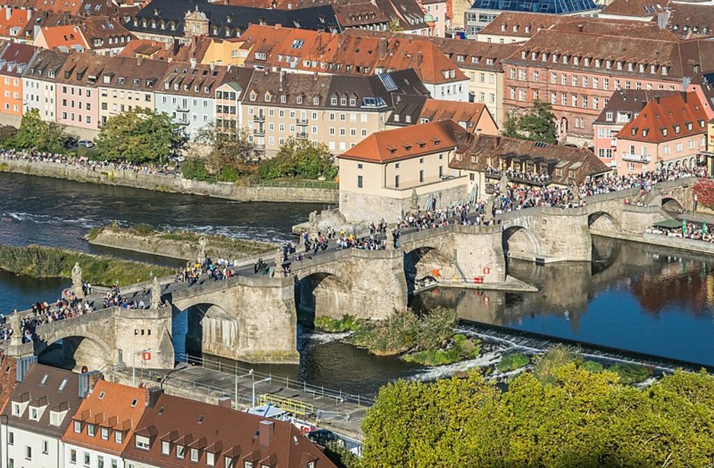 Old Bridge over Main River