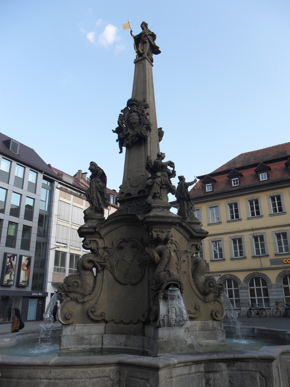 Vierröhrenbrunnen Würzburg