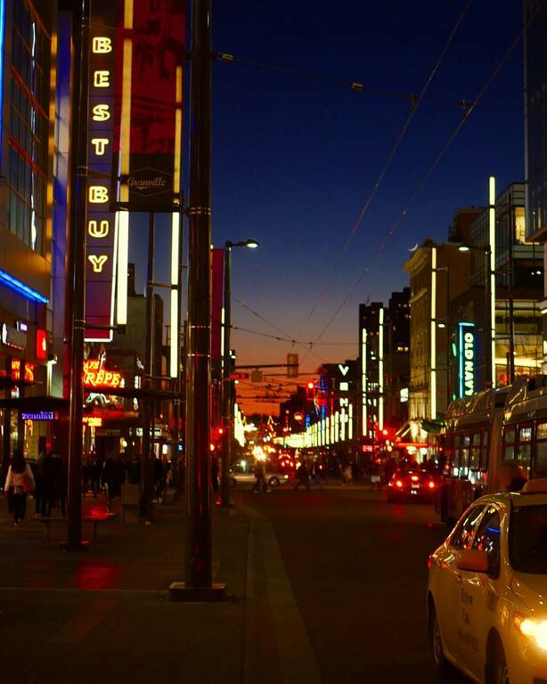 things to do in vancouver downtown | enjoy the night at granville street entertainment district
