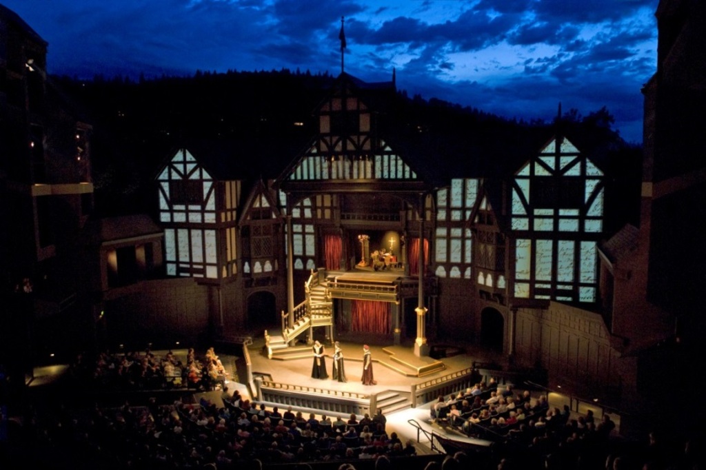 Elizabethan Theatre 2014