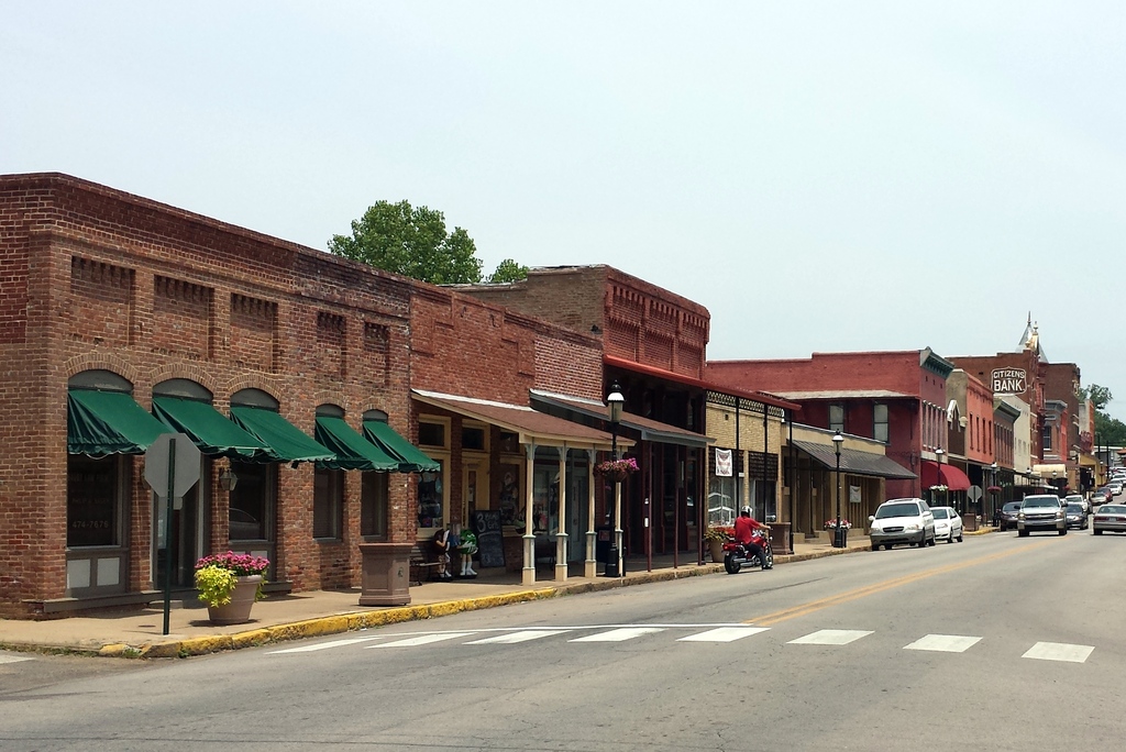 Main Street in Van Buren, AR