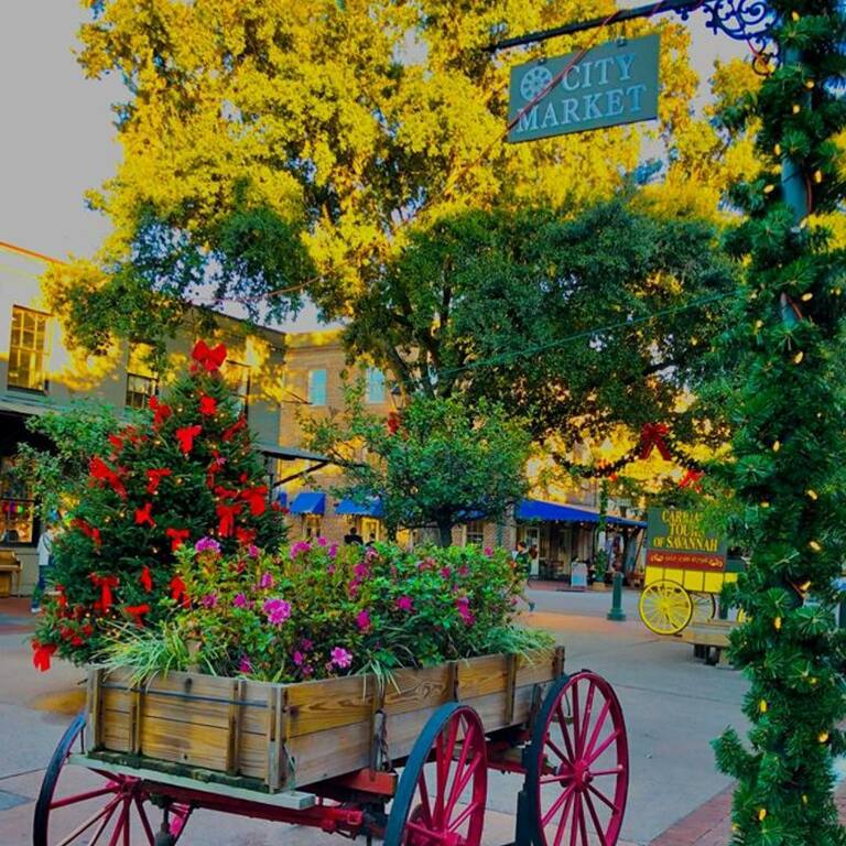 things to do in savannah ga | visit the city market