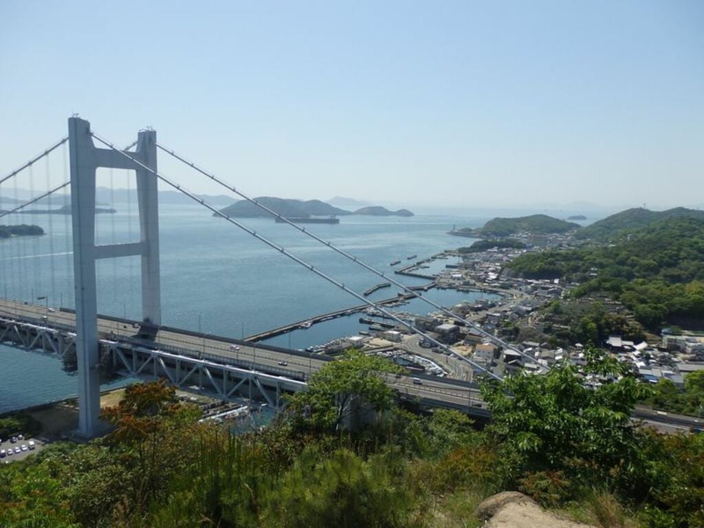 Enjoy spectacular scenery from Mt. Washuzan