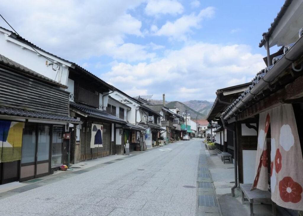 Sightsee the nearby mountain city of Katsuyama