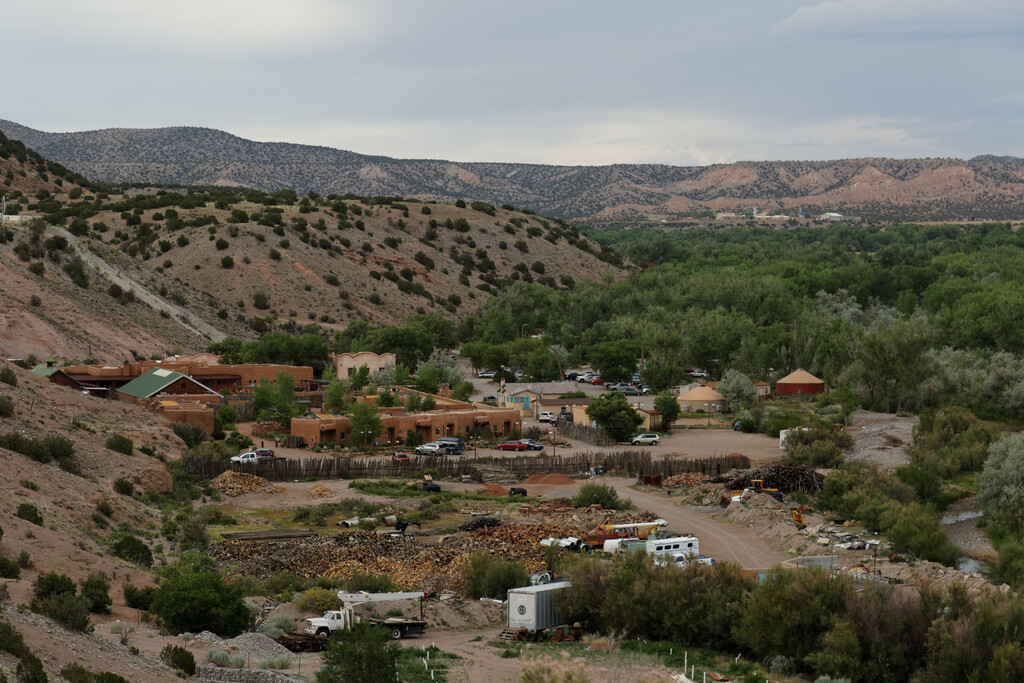 Ojo Caliente mineral springs and resort (14500688944)