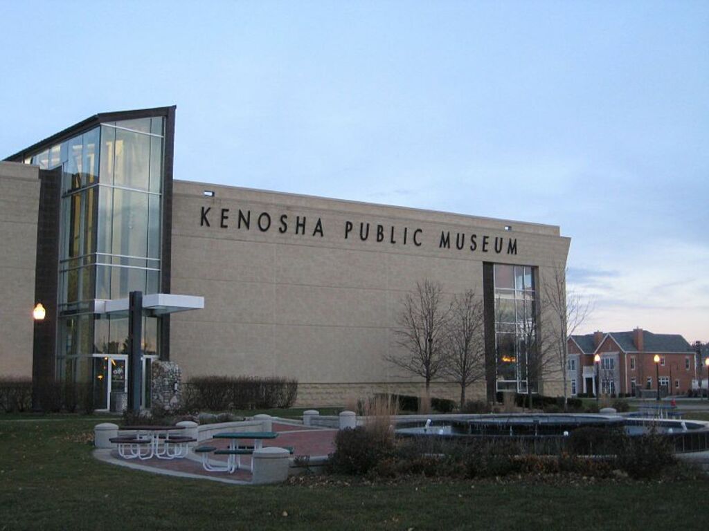 Kenosha Public Museum 2