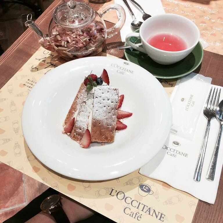 cafes in tokyo | l’occitane cafe