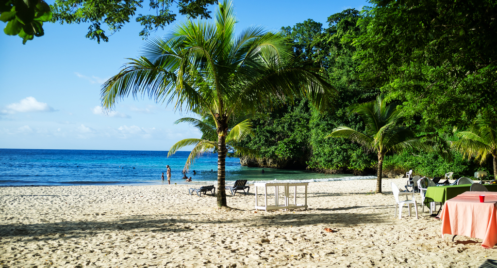Frenchman's Cove