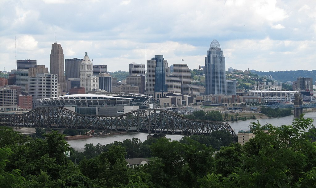 Cincinnati Skyline from Devou Park