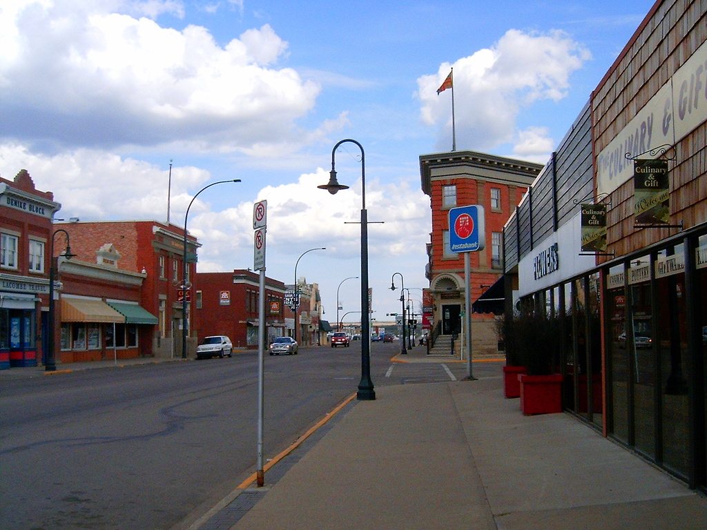 Alberta mainstreet Lacombe 043