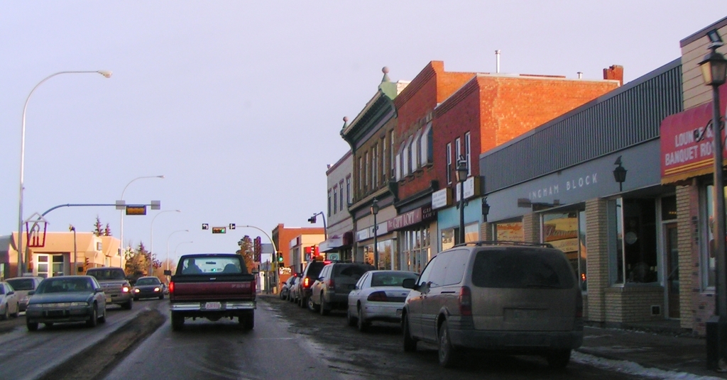 Innisfail mainstreet