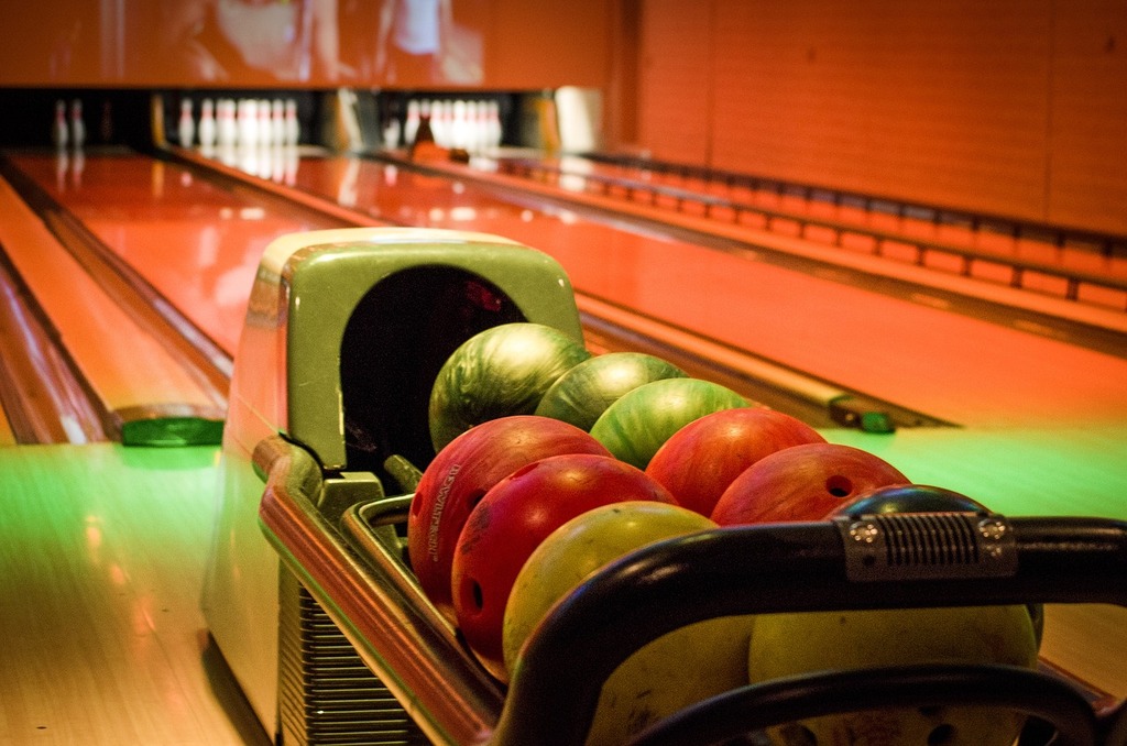 Bowling alley