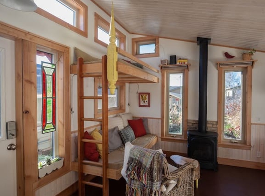 Top 13 Airbnb Vacation Rentals In Cochrane, Canada Updated 2024 Trip101