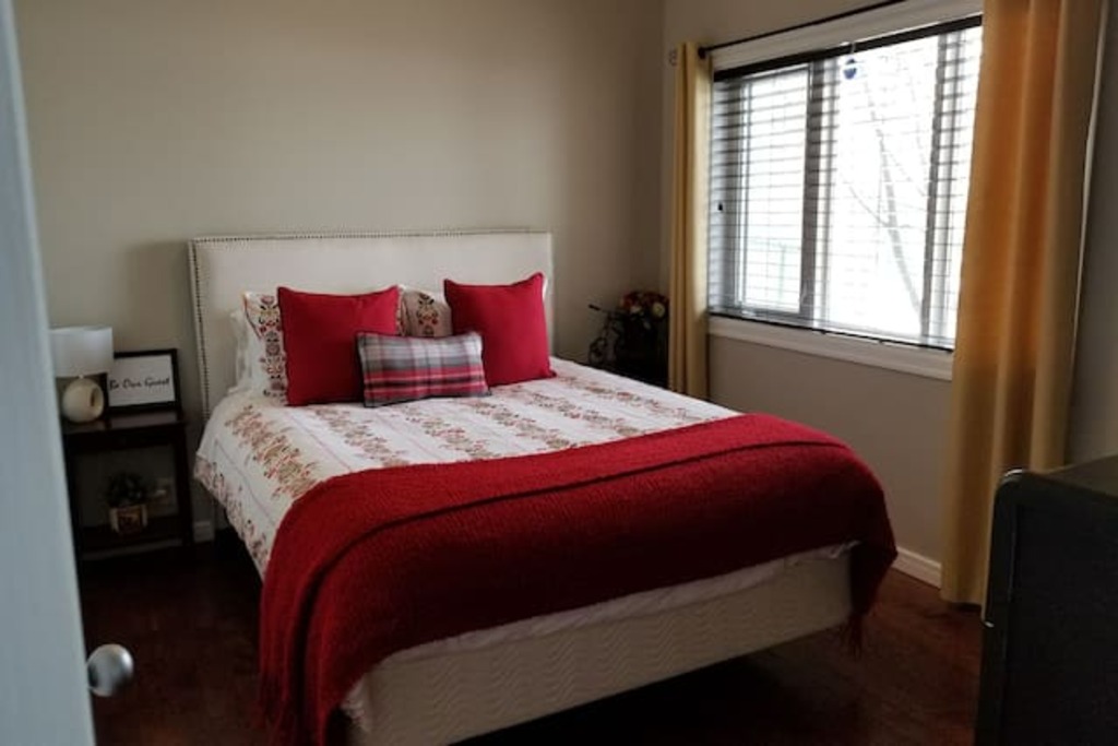 Top 13 Airbnb Vacation Rentals In Cochrane, Canada Updated 2024 Trip101