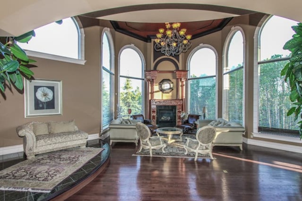 Top 13 Airbnb Vacation Rentals In Cochrane, Canada Updated 2024 Trip101