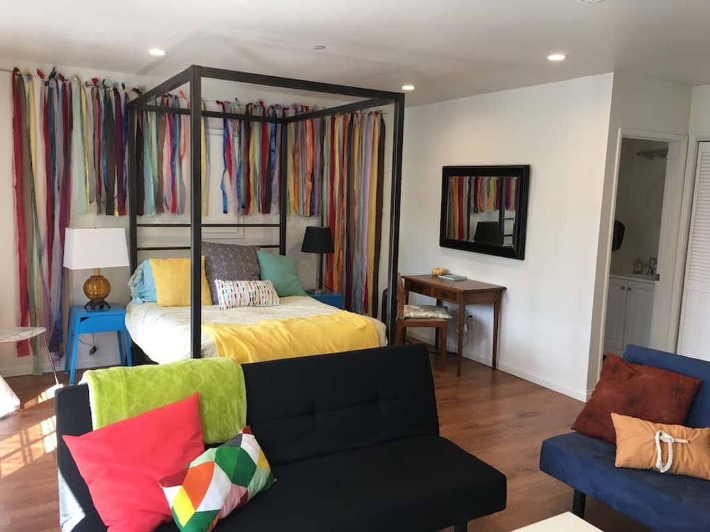 14 Best Cheap Airbnbs In Los Angeles, California, USA Updated 2024