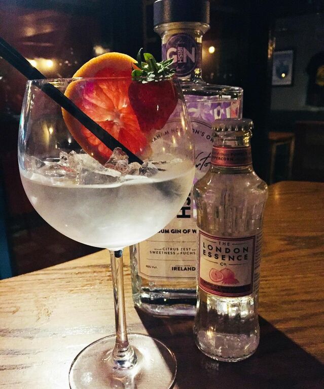 things to do in kenmare ireland | hang out with friends at pf mccarthy's