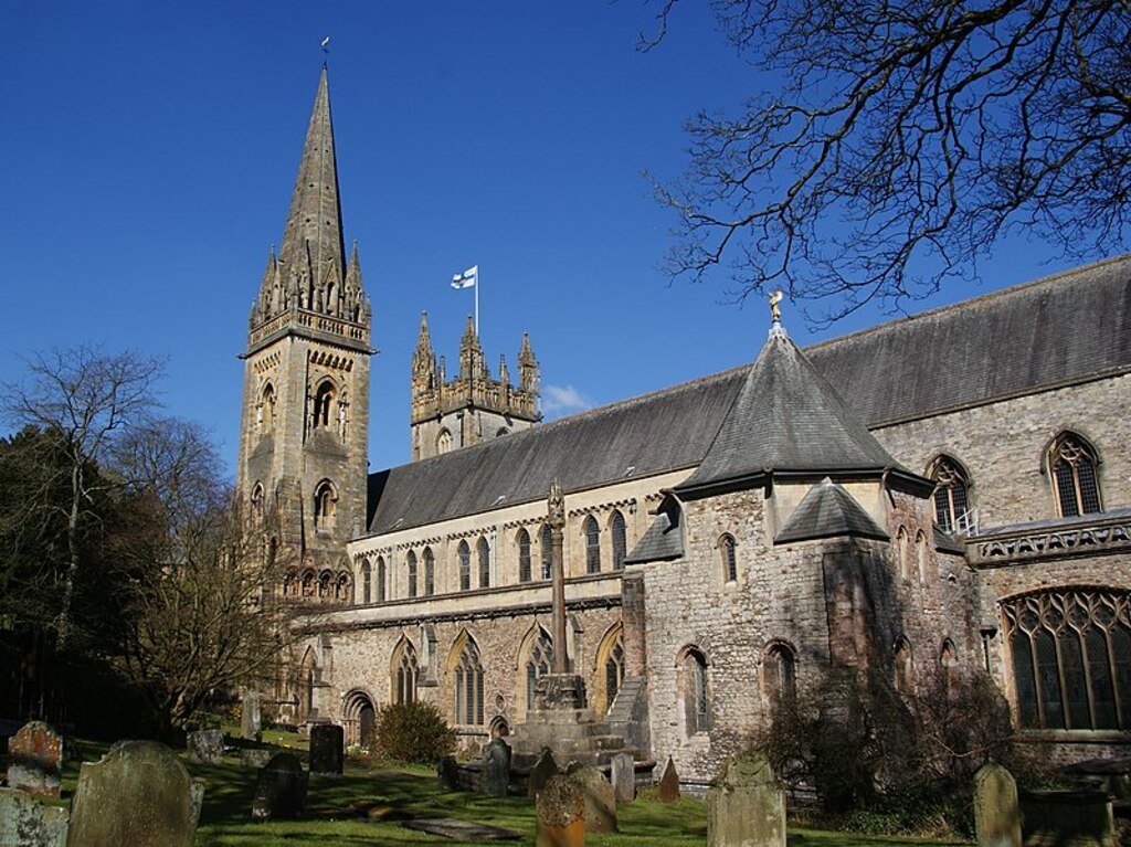 Llandaff Cathedral (geograph 3435762 cropped)