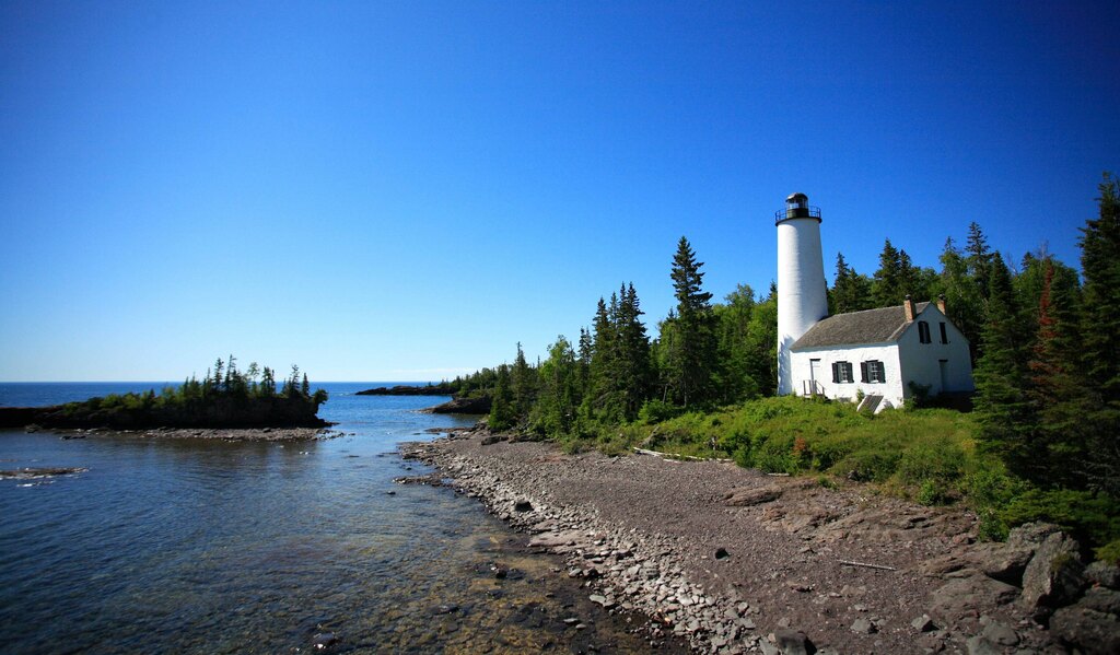 Rock_Harbor_Lighthouse_at_Isle_Royale_National_park