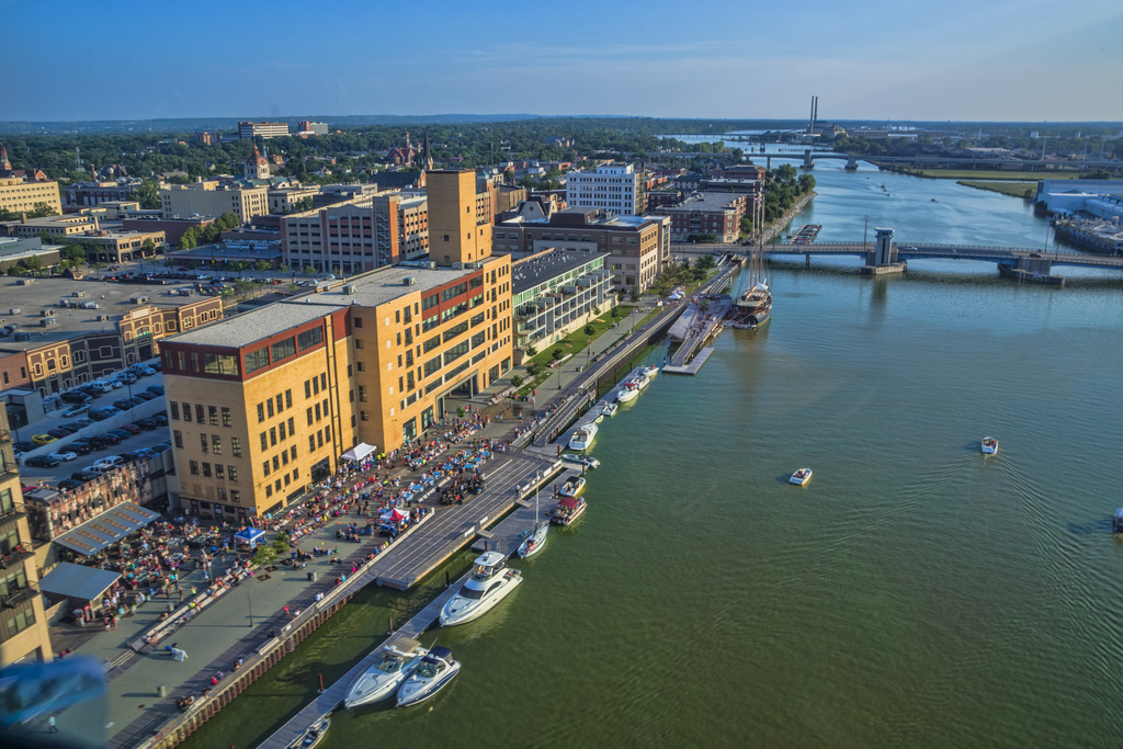 Downtown Green Bay CityDeck along the Fox River