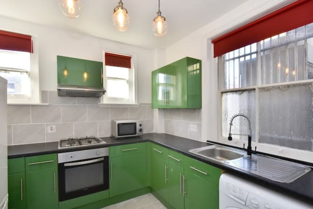 Top 15 Airbnb Vacation Rentals In Brixton, London, UK Updated 2024