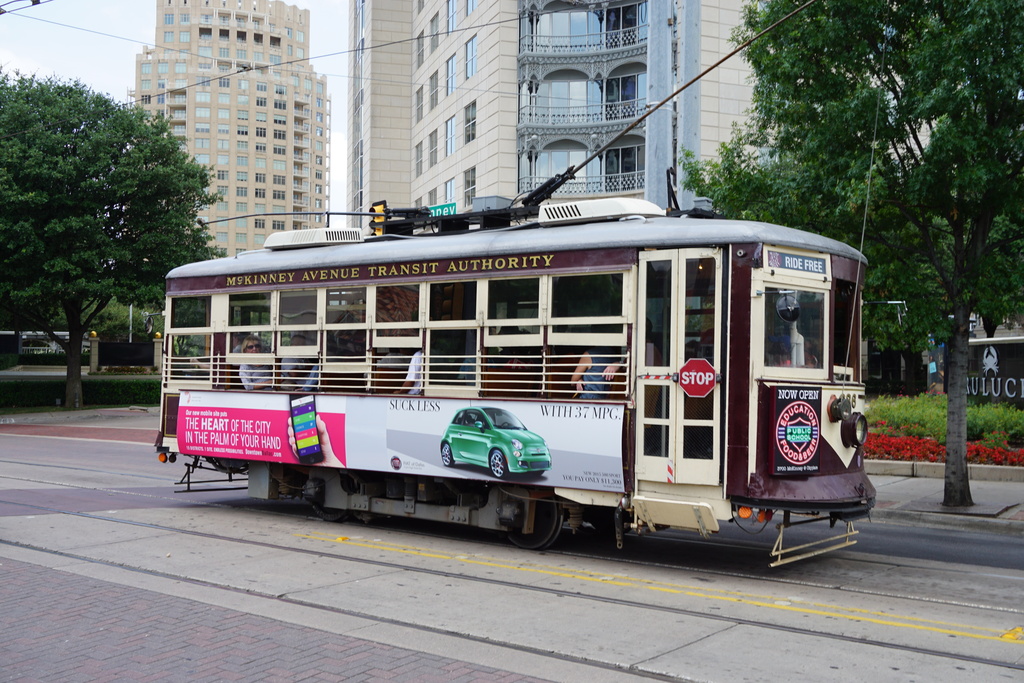 McKinney Avenue Transit Authority July 2015 09 (Petunia)