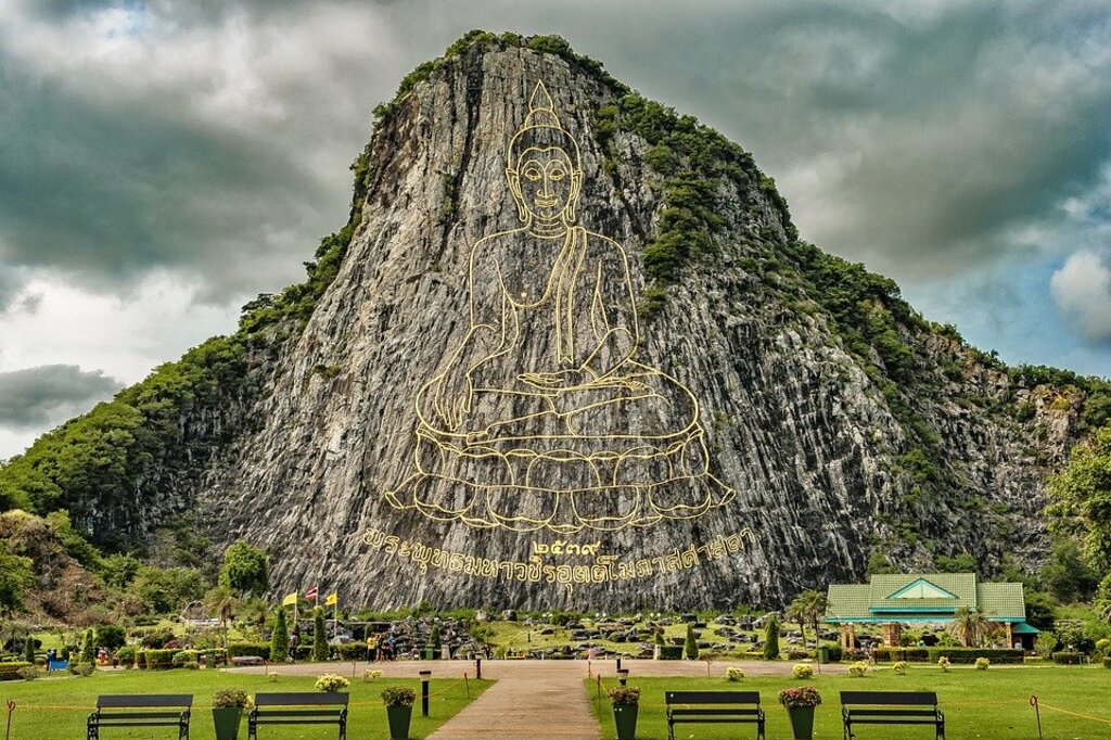 Buddha Mountain (Khao Chi Chan)