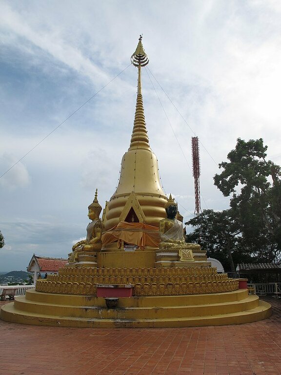 Chedi Wat Khao Kob 3