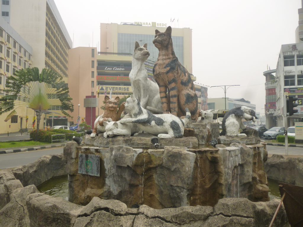 things to do in kuching | spot large cat statues dotted around the city