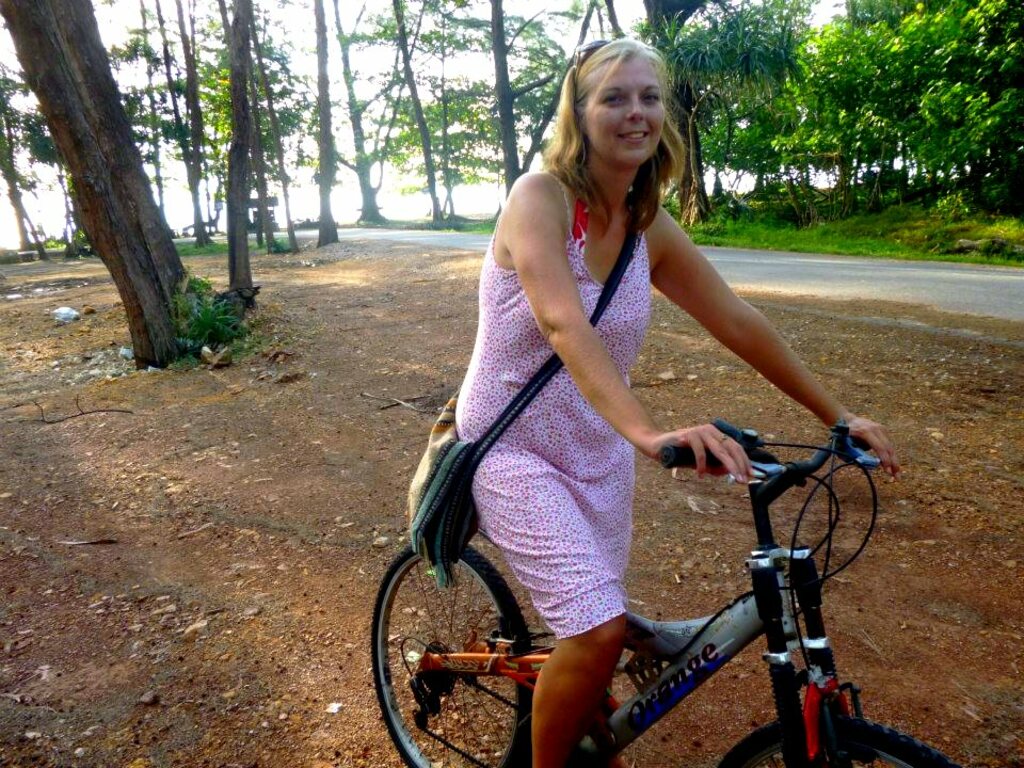 things to do in trang thailand | hop on a bike and explore had chao mai national park