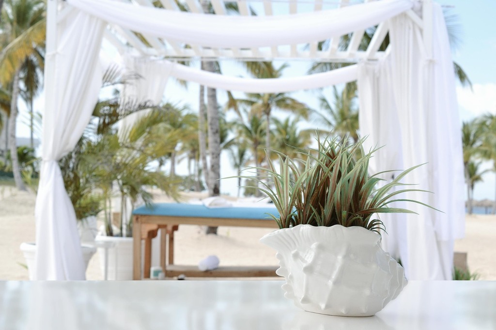 things to do in maldives | get a spa treatment