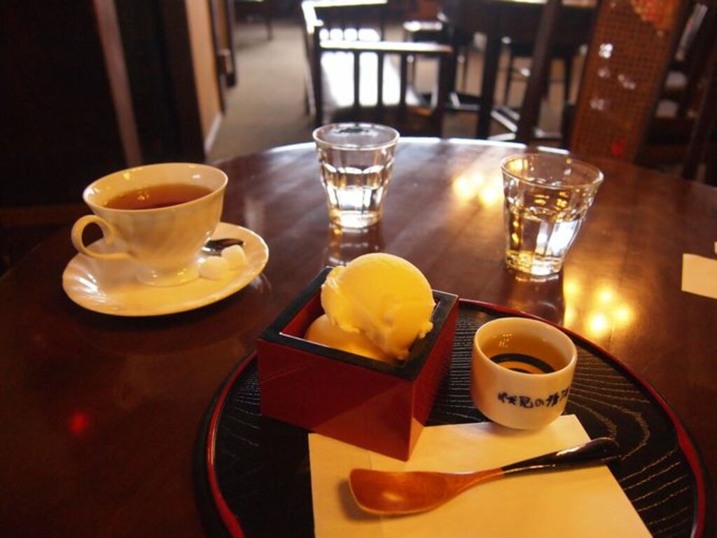 Fushimi Yumehyakushu