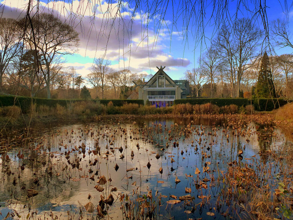 Longhouse-ehampton1