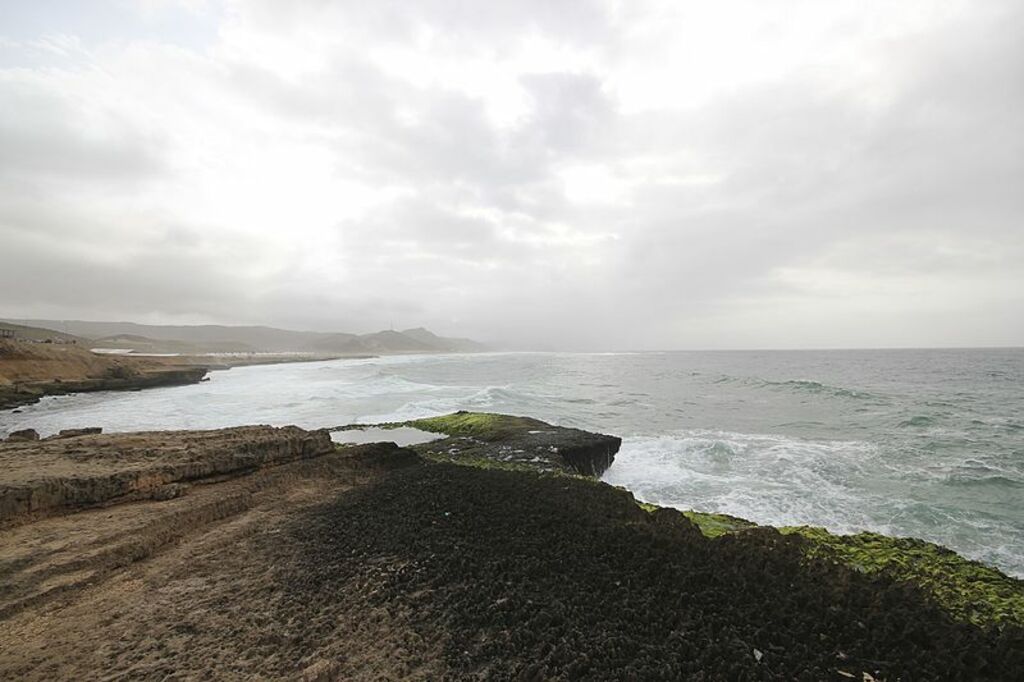 Al Mughsail Beach 3