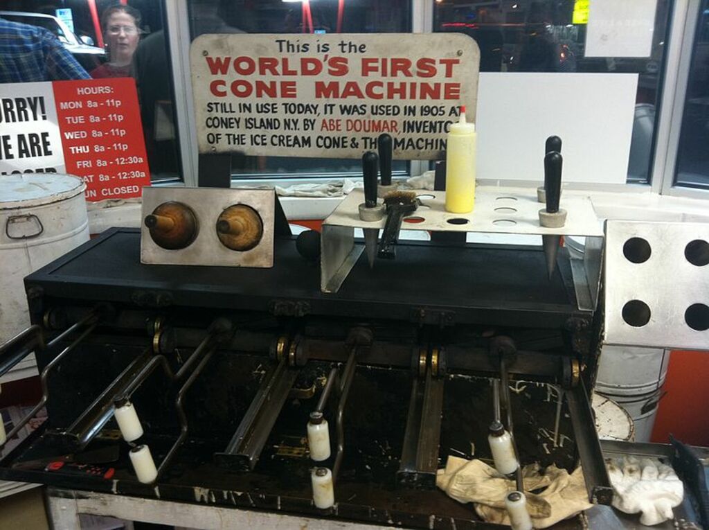 Doumar's Ice Cream Cone Maker