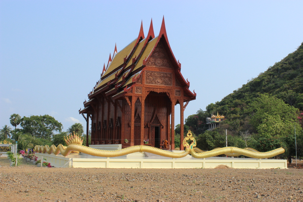 Ao Noi, Mueang Prachuap Khiri Khan District, Prachuap Khiri Khan, Thailand - panoramio