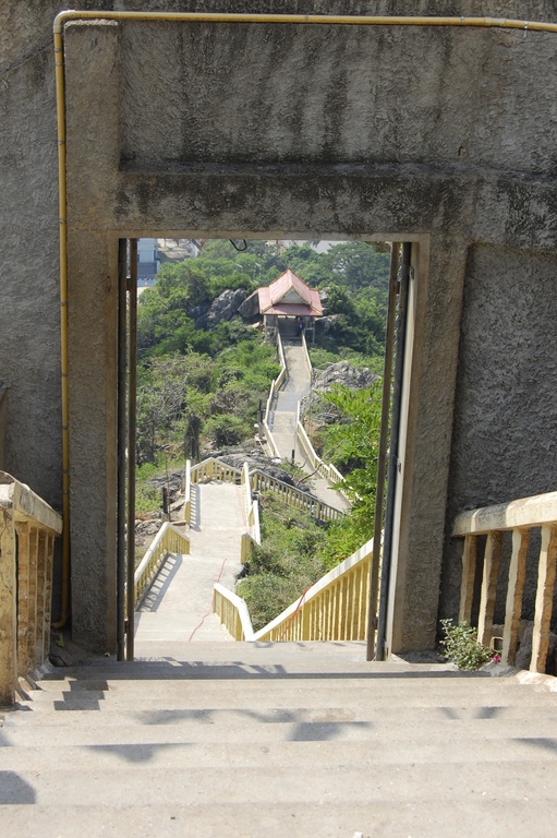 Wat Thammikaram Stairs
