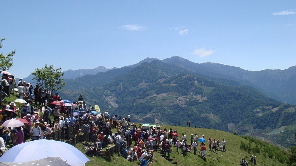 In Qingjing Farm 06