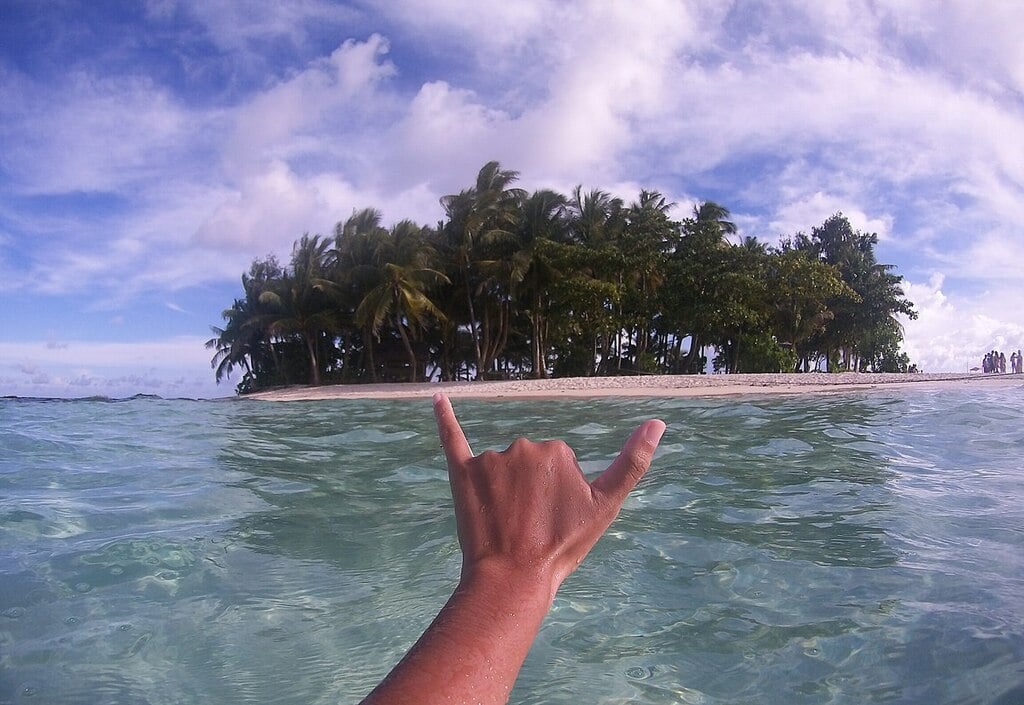 Guyam Island, Siargao
