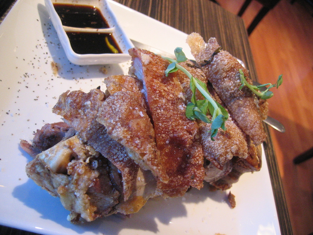 Crispy pata